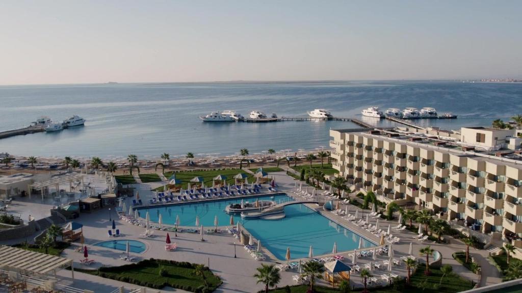 SEVEN SEAS JOLIE BAY ABU SOMA