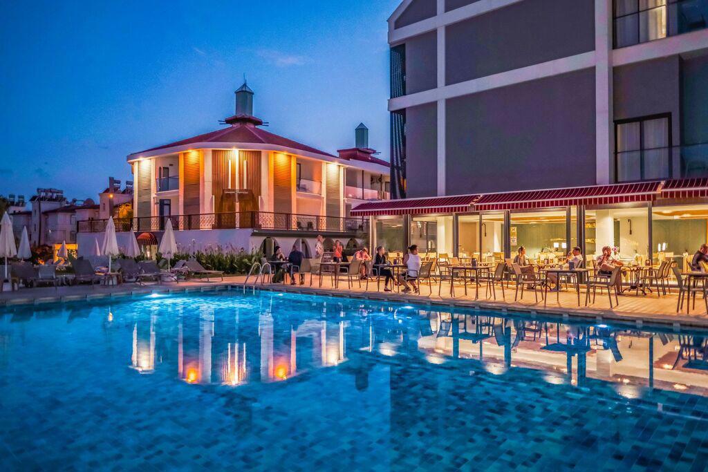 STELLA BEACH RESORT SPA