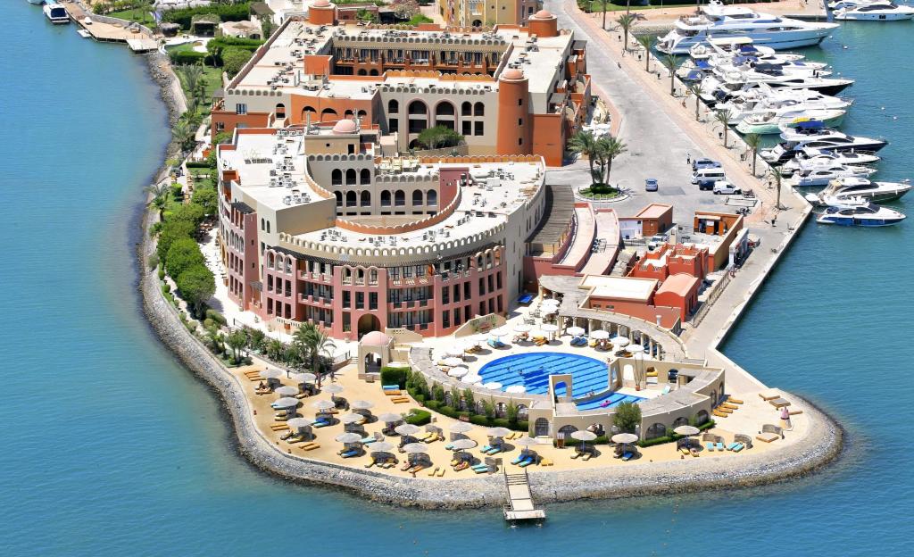 THE THREE CORNERS OCEAN VIEW 